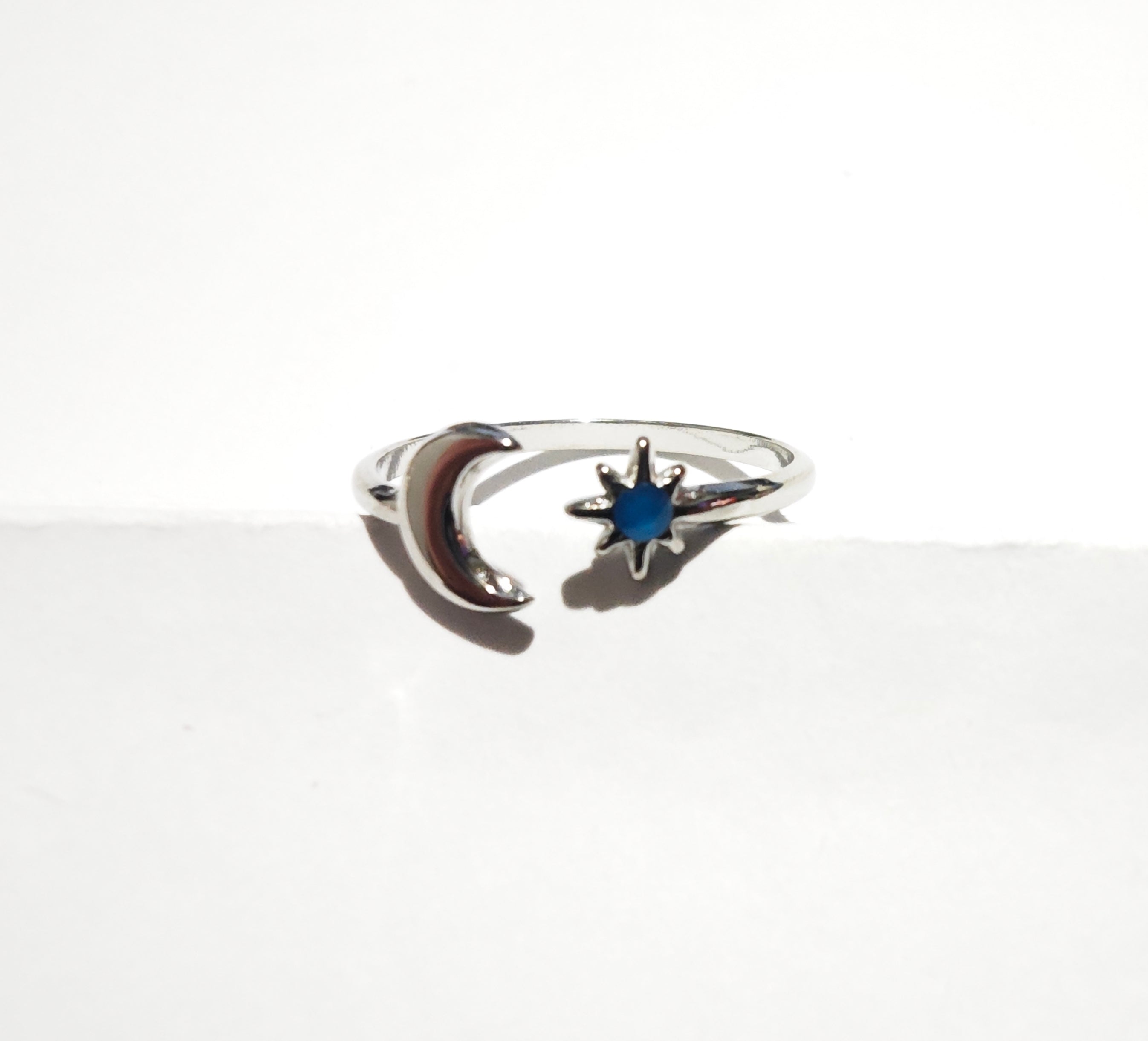 Anillo luna y estrella