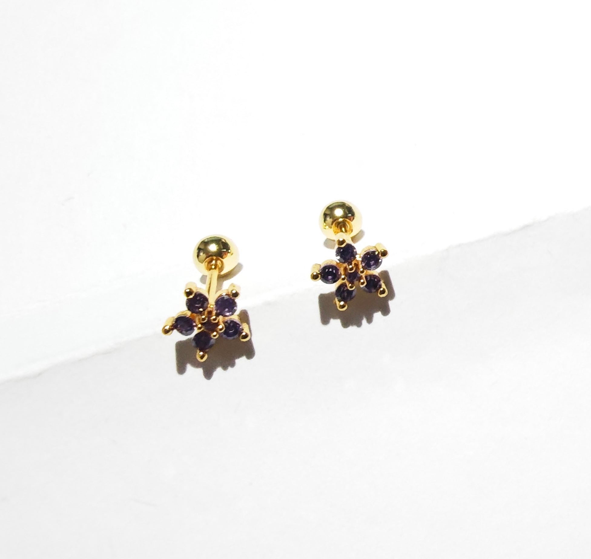 Aretes Flor lila