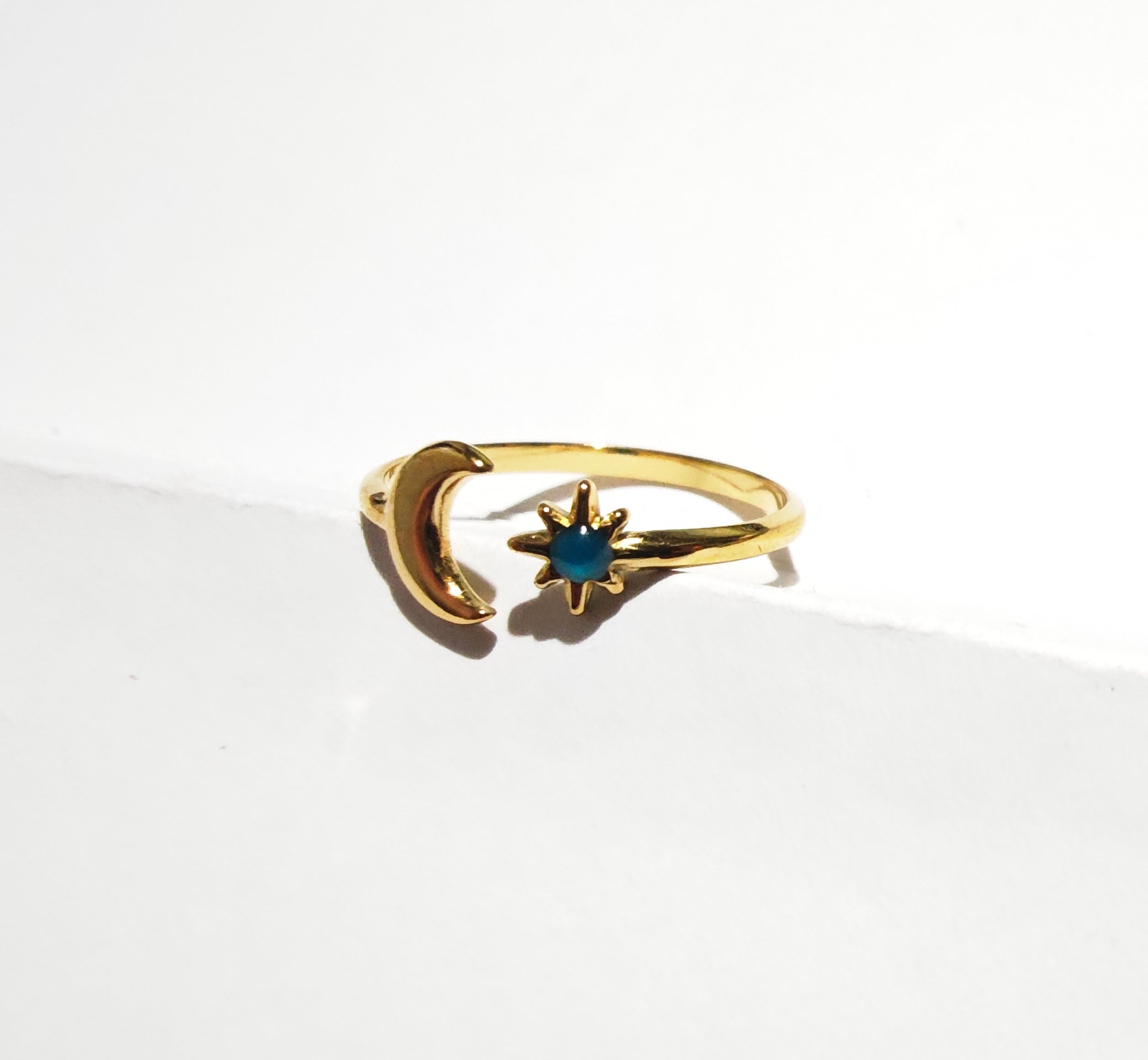 Anillo luna y estrella