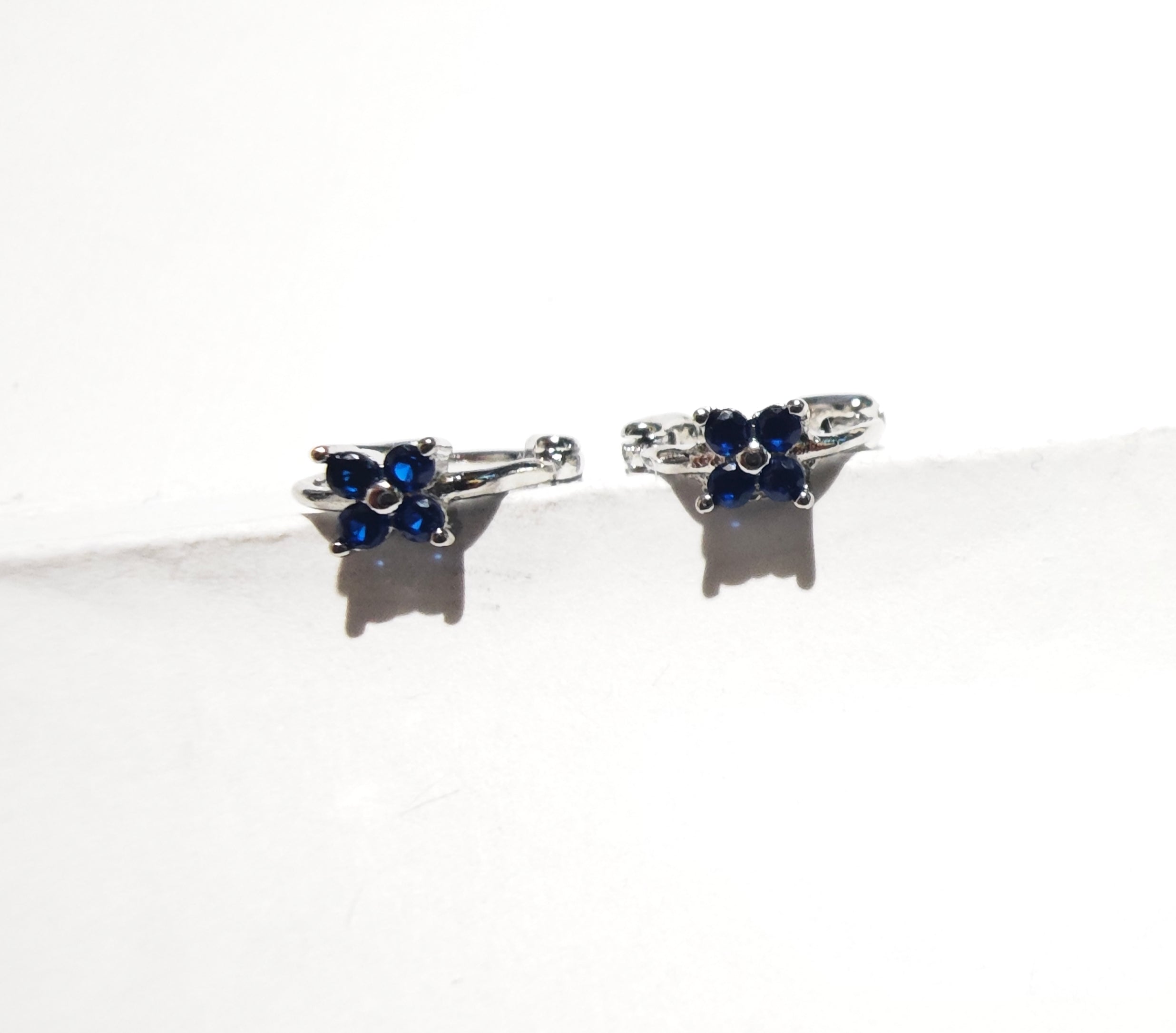 Huggies Flor Azul Plateado